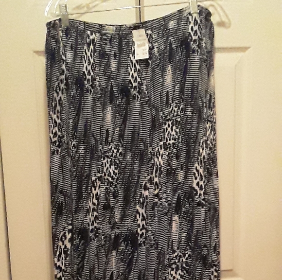 Cato Dresses & Skirts - ANIMAL PRINT DESIGN SKIRT